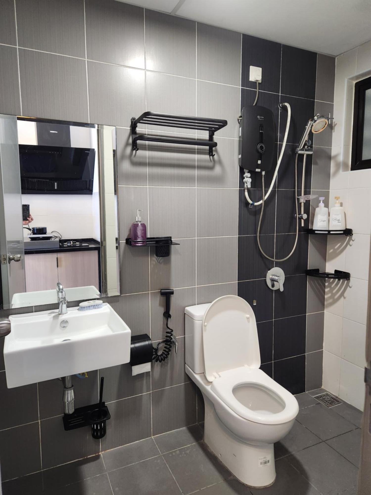 Taman Equine Comfy Studio#Greenery View#4 Pax#Aeon Mall Seri Kembangan Buitenkant foto